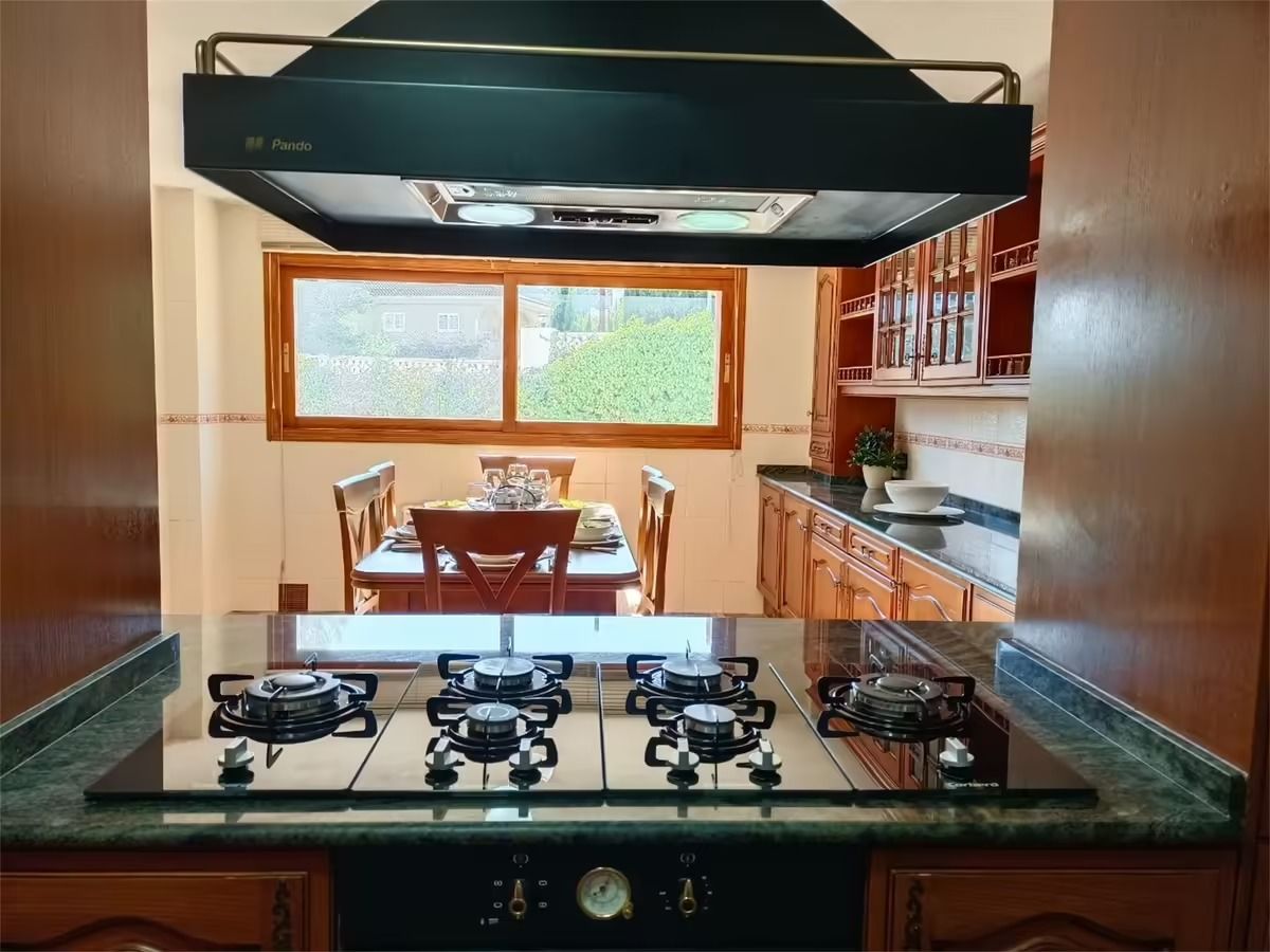 Por 1500000€ villa de alto standing