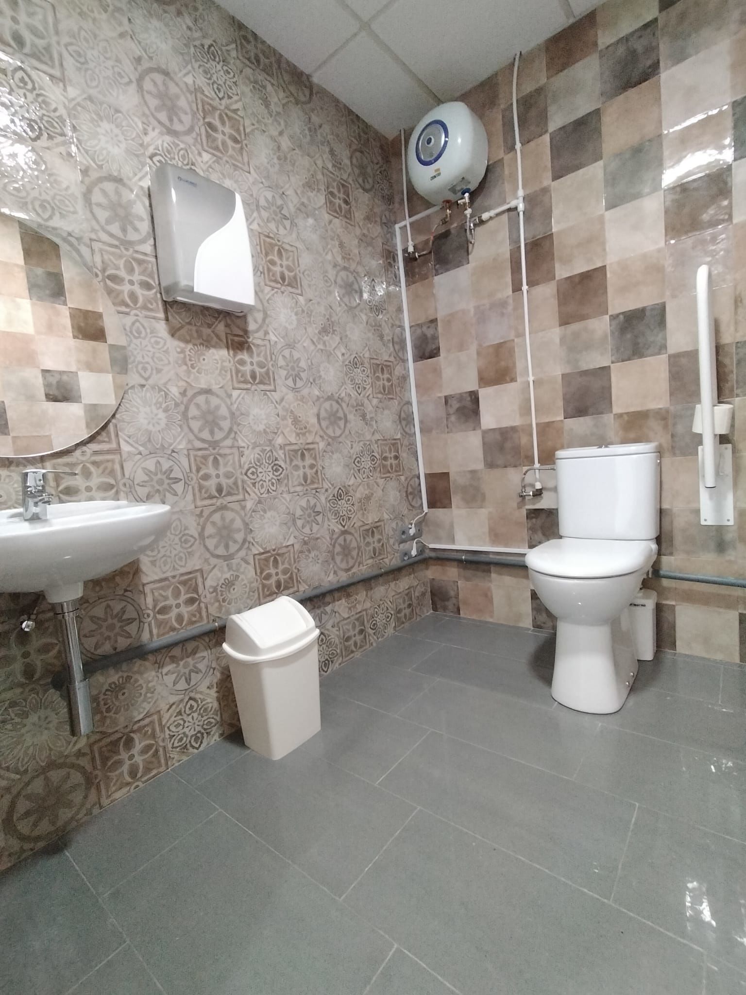 Por 99000€ Zona Plaza la Olivera