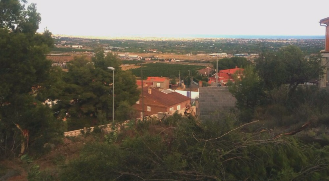 Por 78000€ Solar Urbano !!
